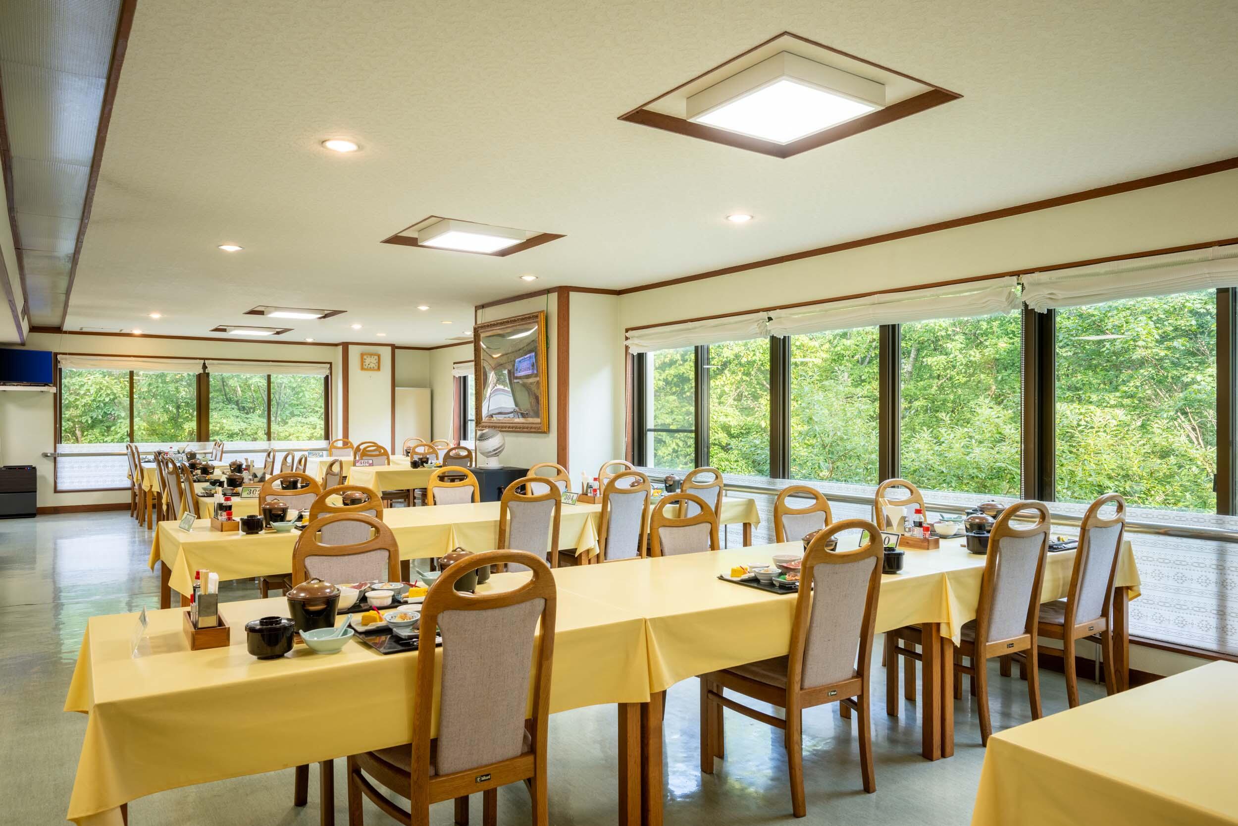 食事処　はくぎん